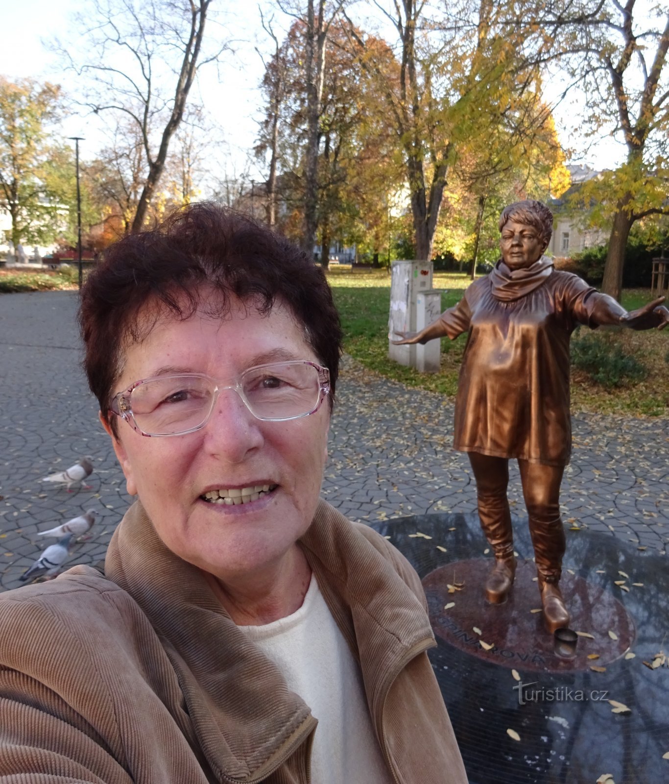 Ostrava - statuia lui Věra Špinarová