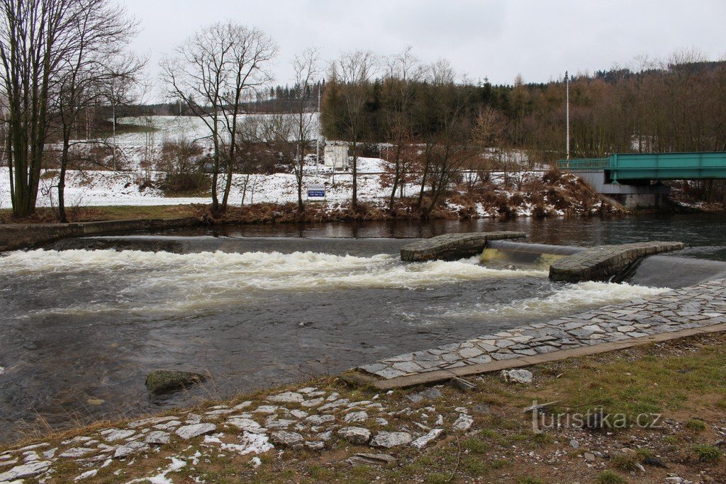 Otava at the railway bridge