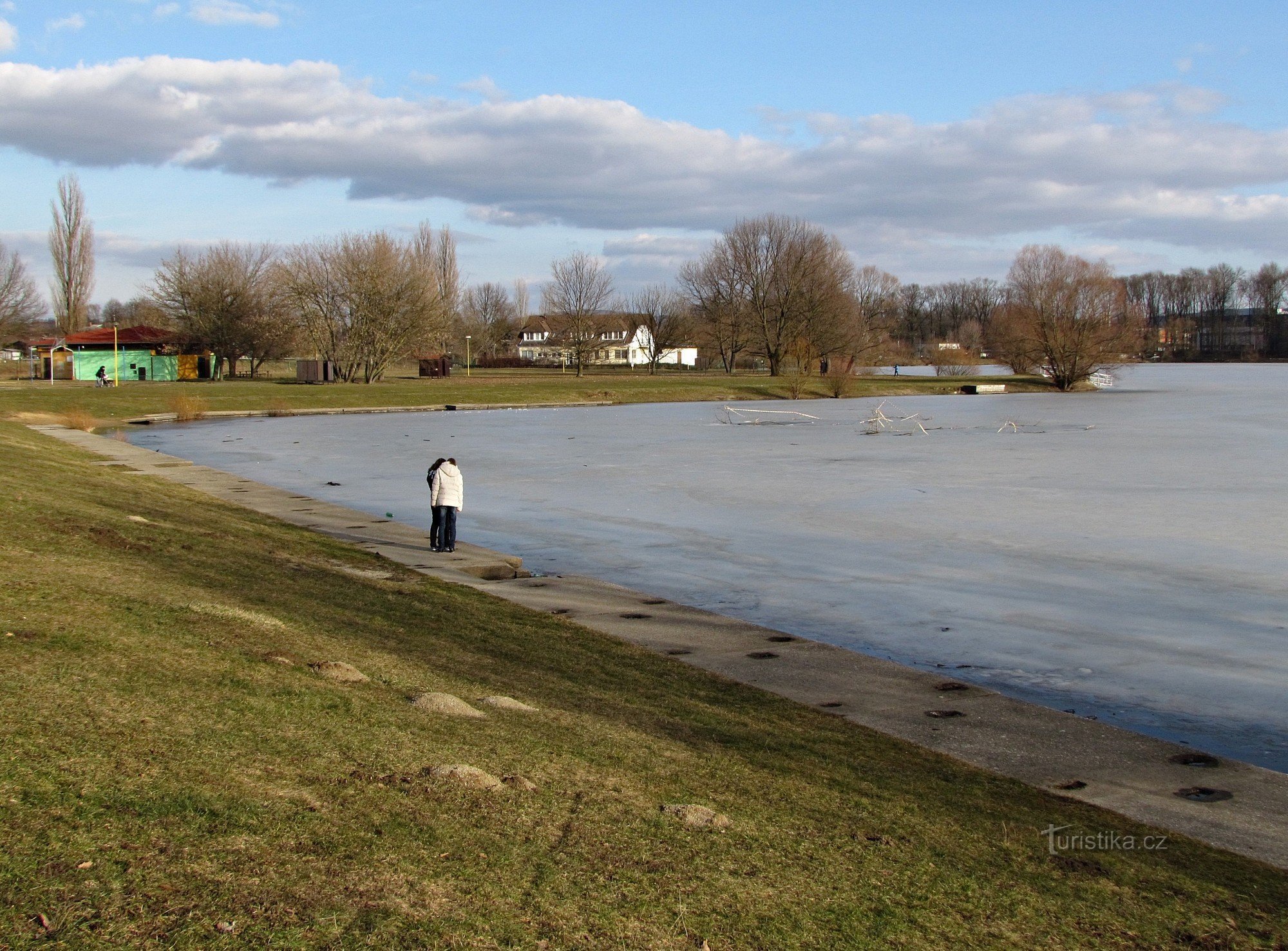 Otrokovice - żwirowe jezioro