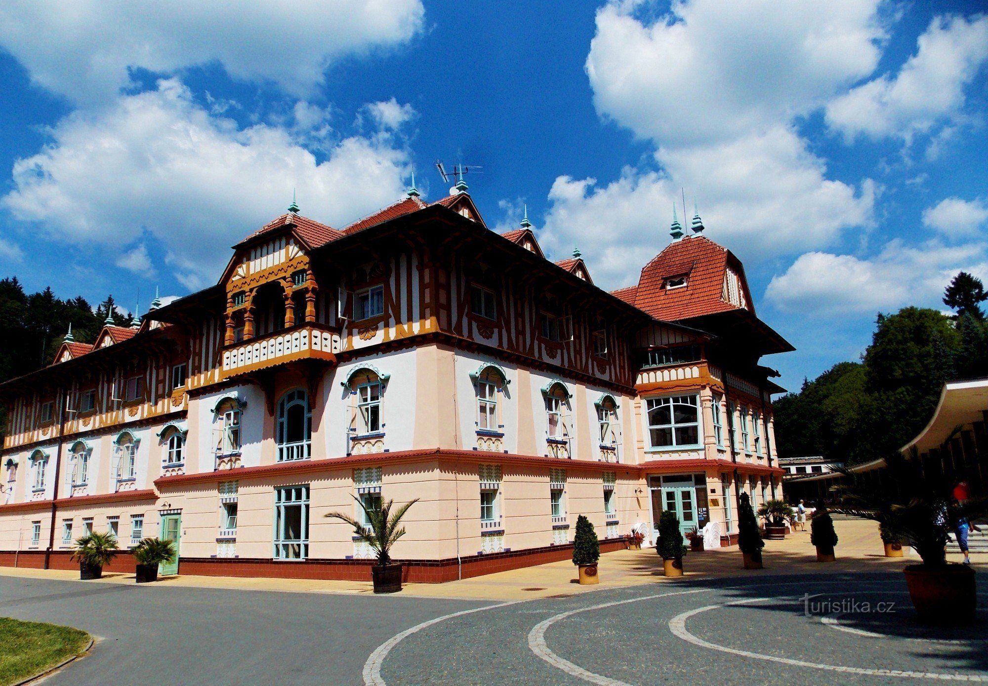 Decorazione delle terme di Luhačovice