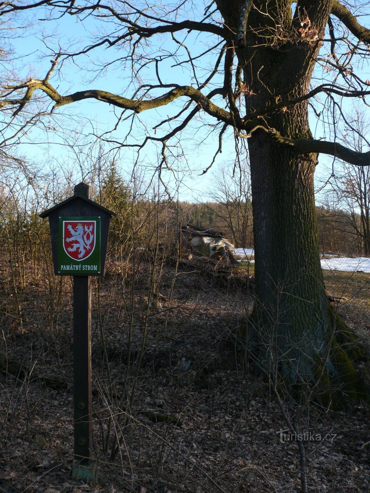 Oznaka hrasta Dobrkovice