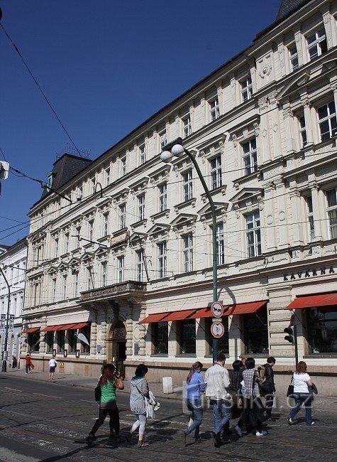 Palatul Lažanský