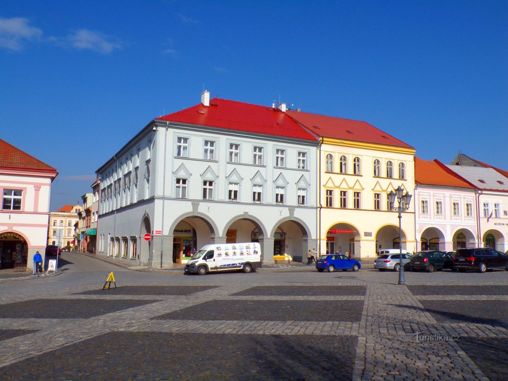 Palackého no. 73 and Valdštejnovo náměstí no. 74 (Jičín, 3.3.2022/XNUMX/XNUMX)