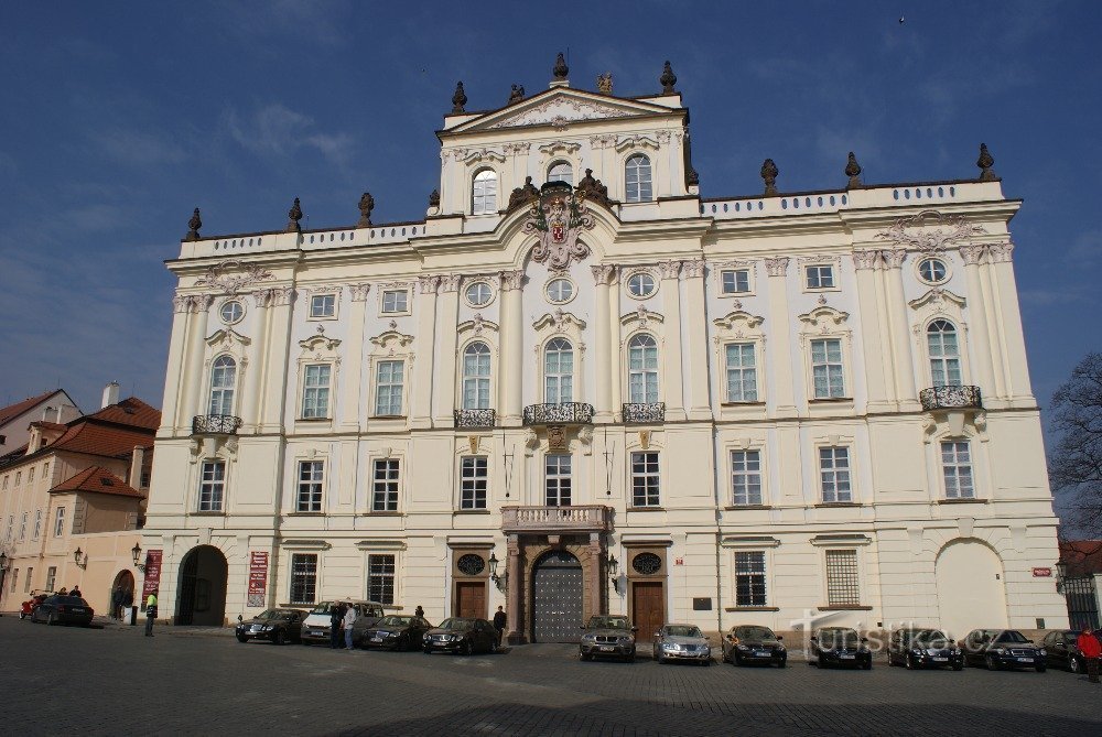 façade du palais