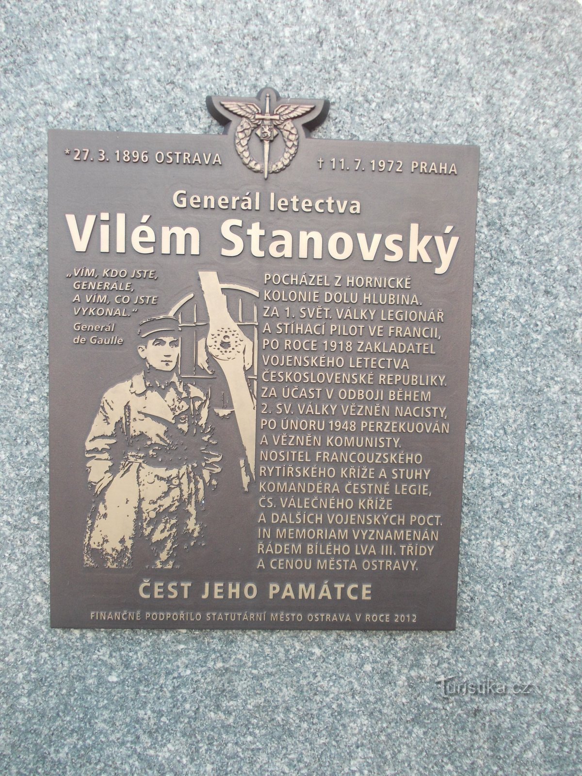 commemorative plaque