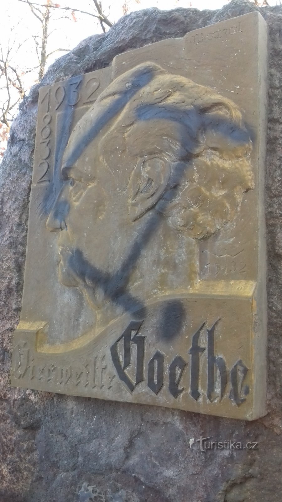 commemorative plaque