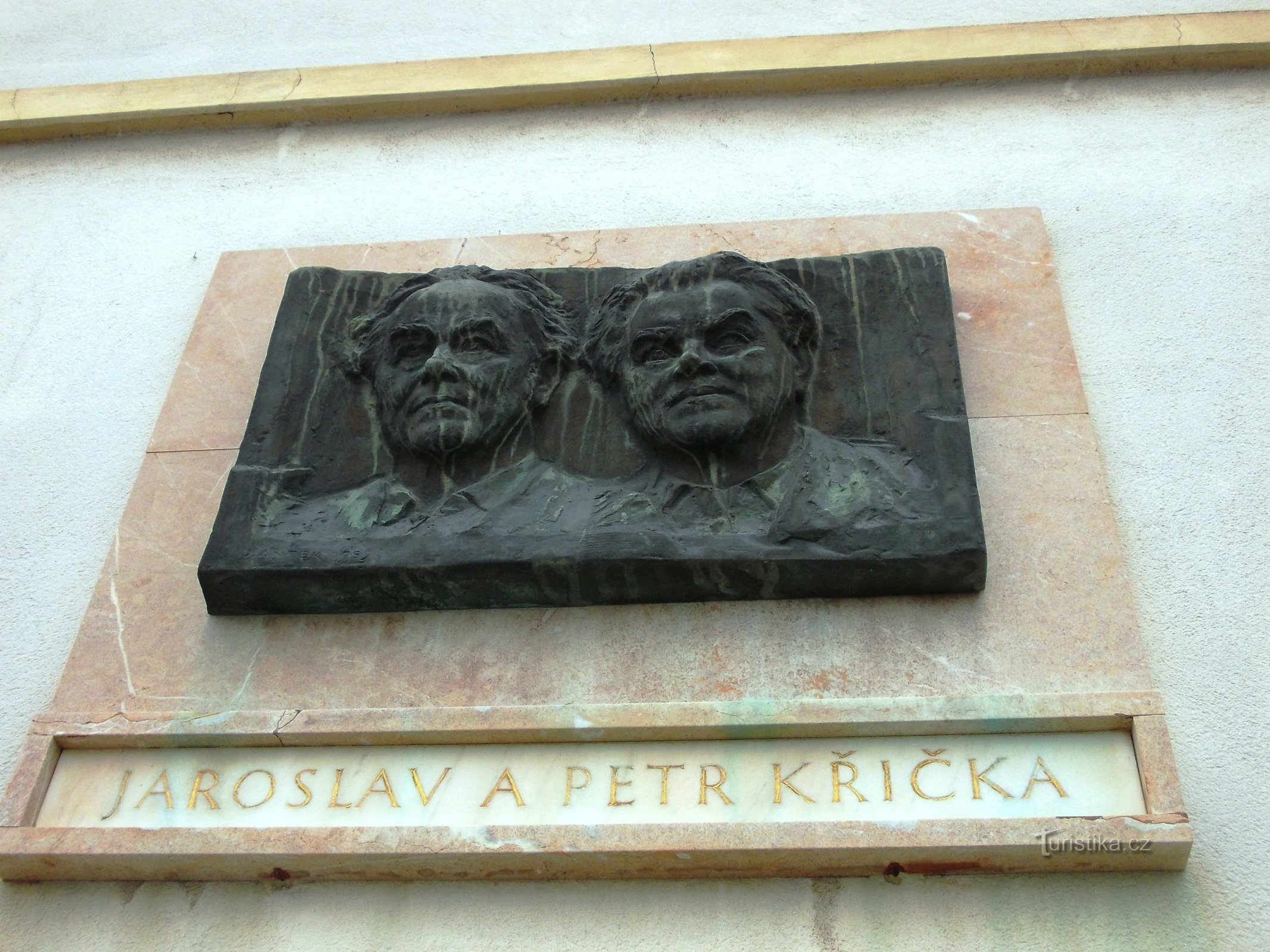 memorial plaque of the Křičký brothers