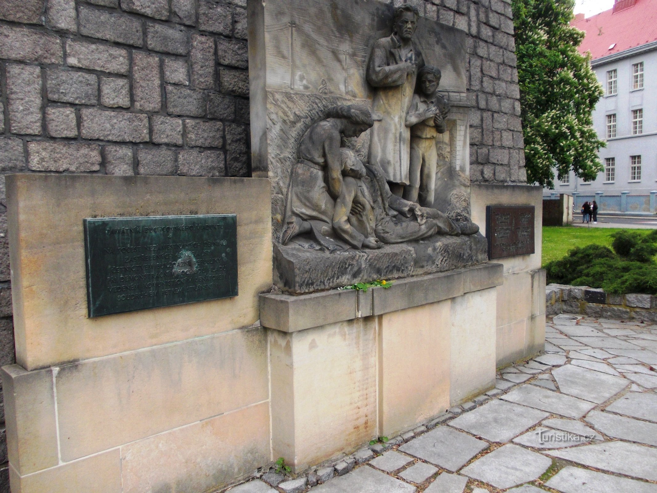 monument to the Duchcovsky viaduct