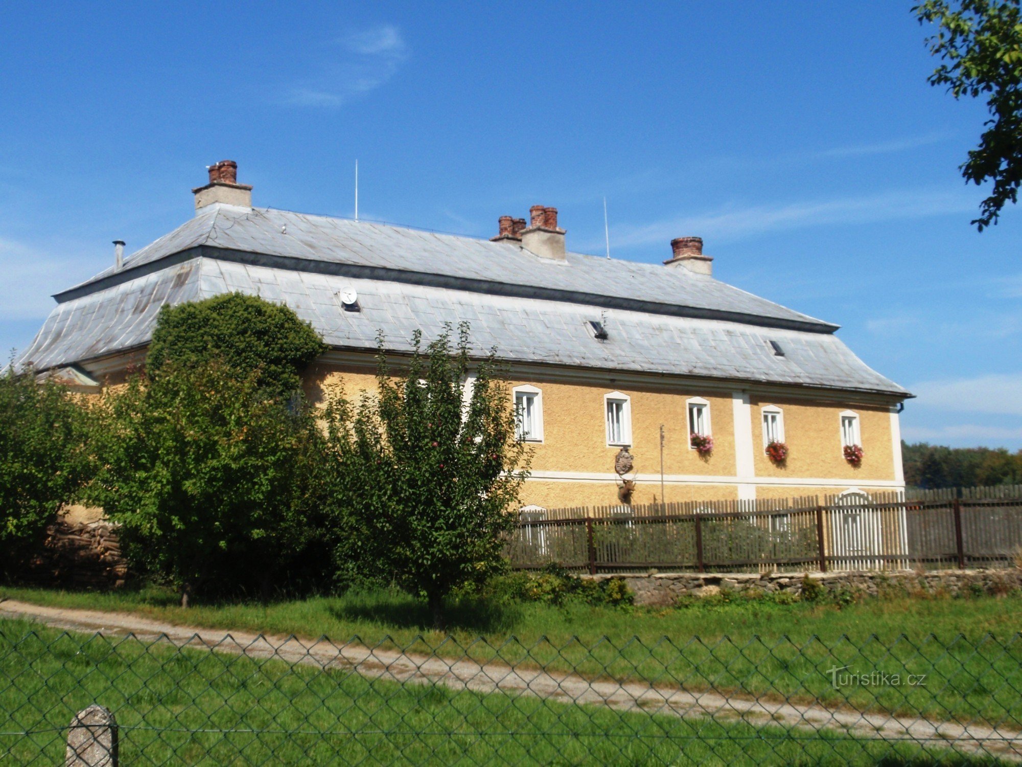 Monuments of the village of Rychtářov