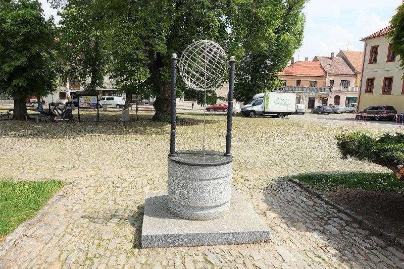 památník astronomického středu Evropy
