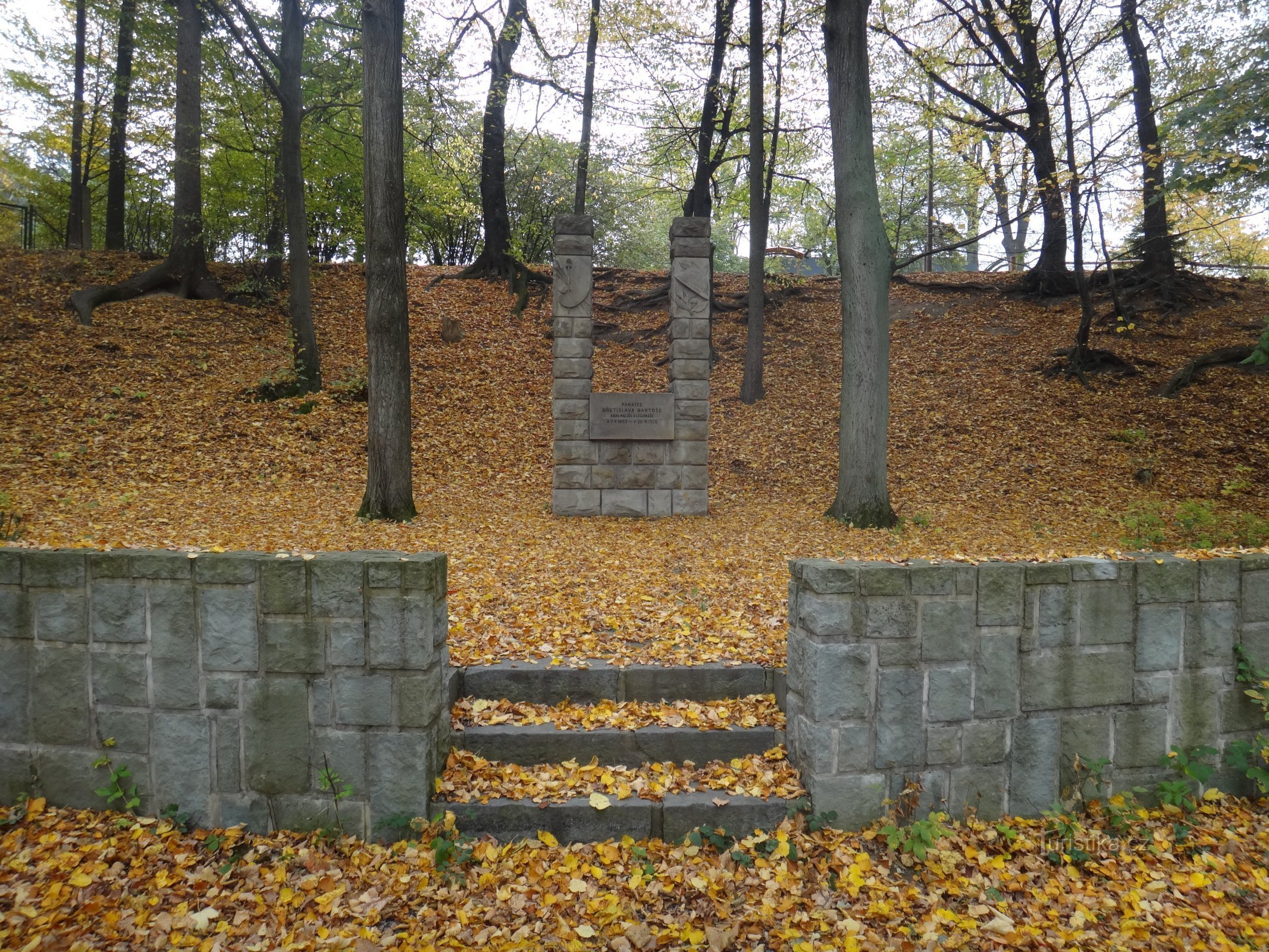 Monumento a Břetislav Bartoš