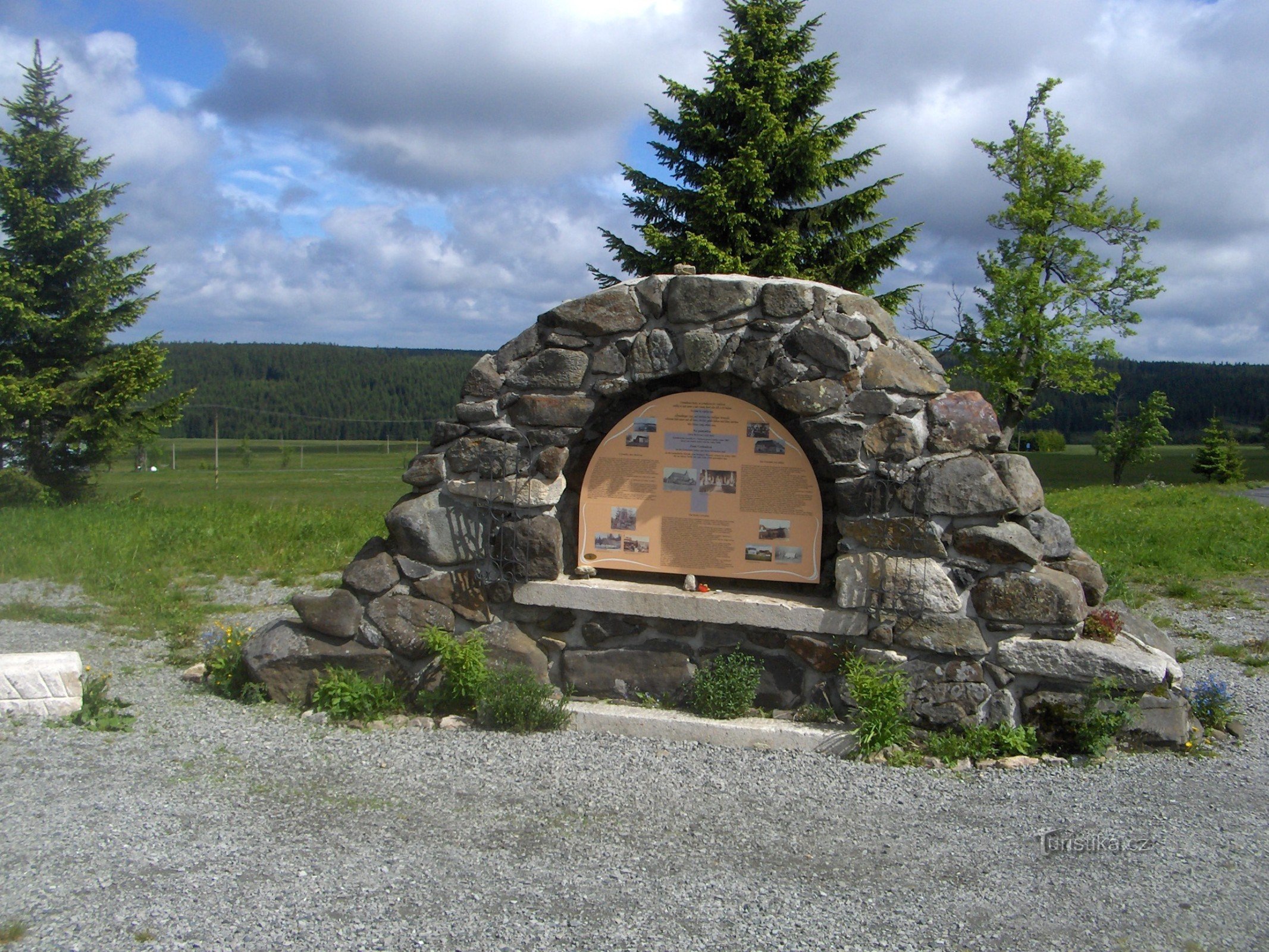 Monumento dell'ex chiesa di Ryžovna