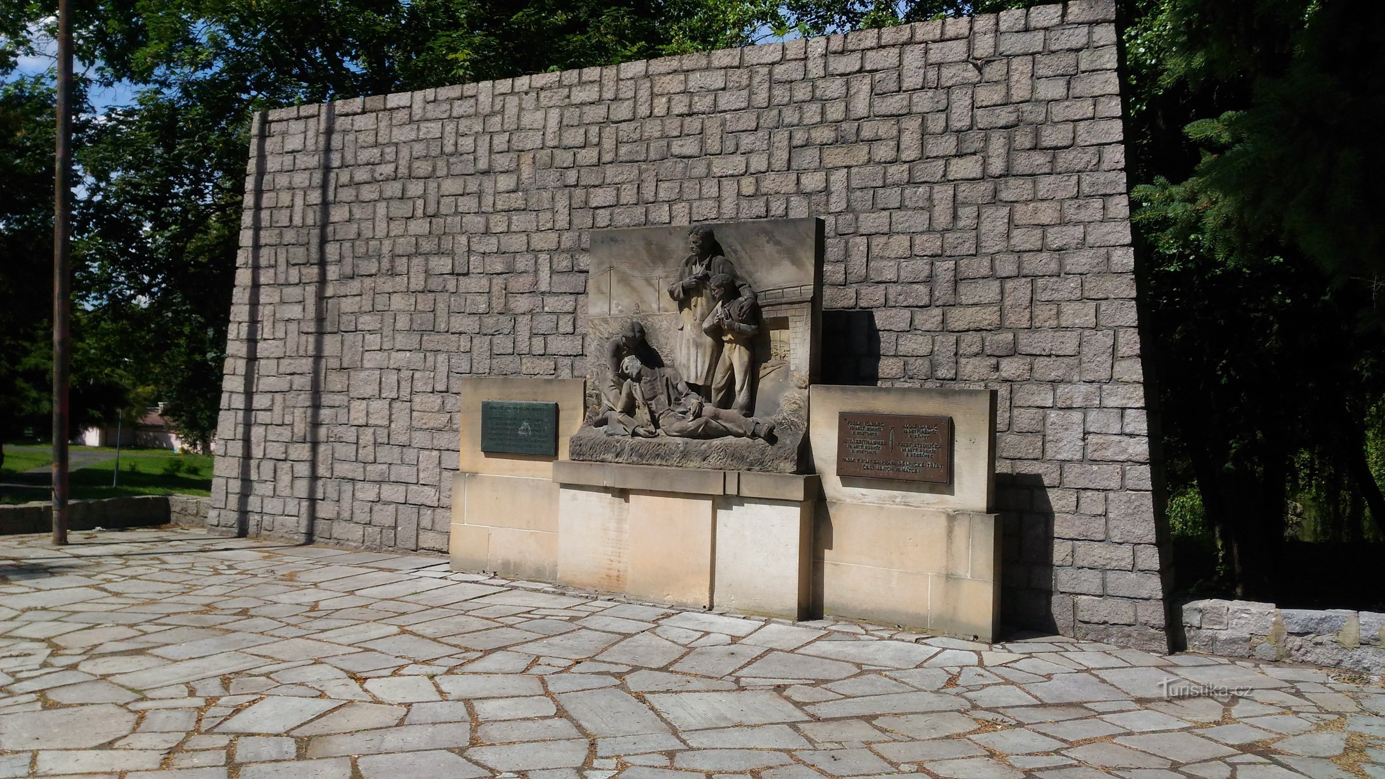 Monumento do viaduto Duchcovsky.