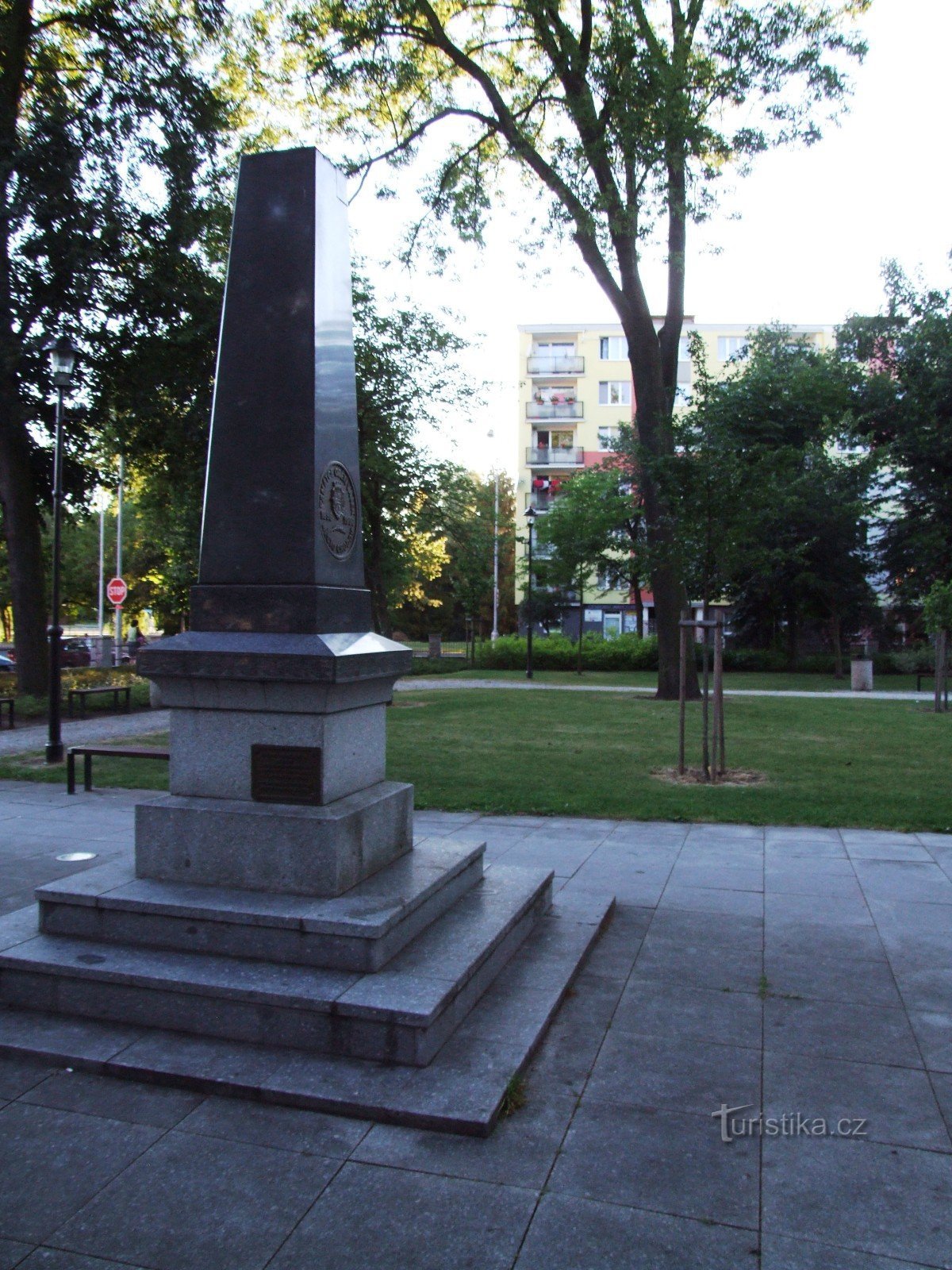 Monumento para homenagear a memória das vítimas das guerras