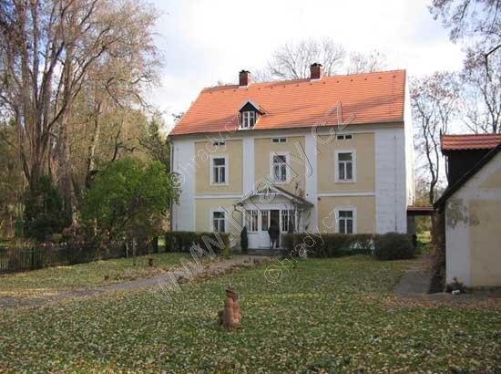 památník Karla Čapka