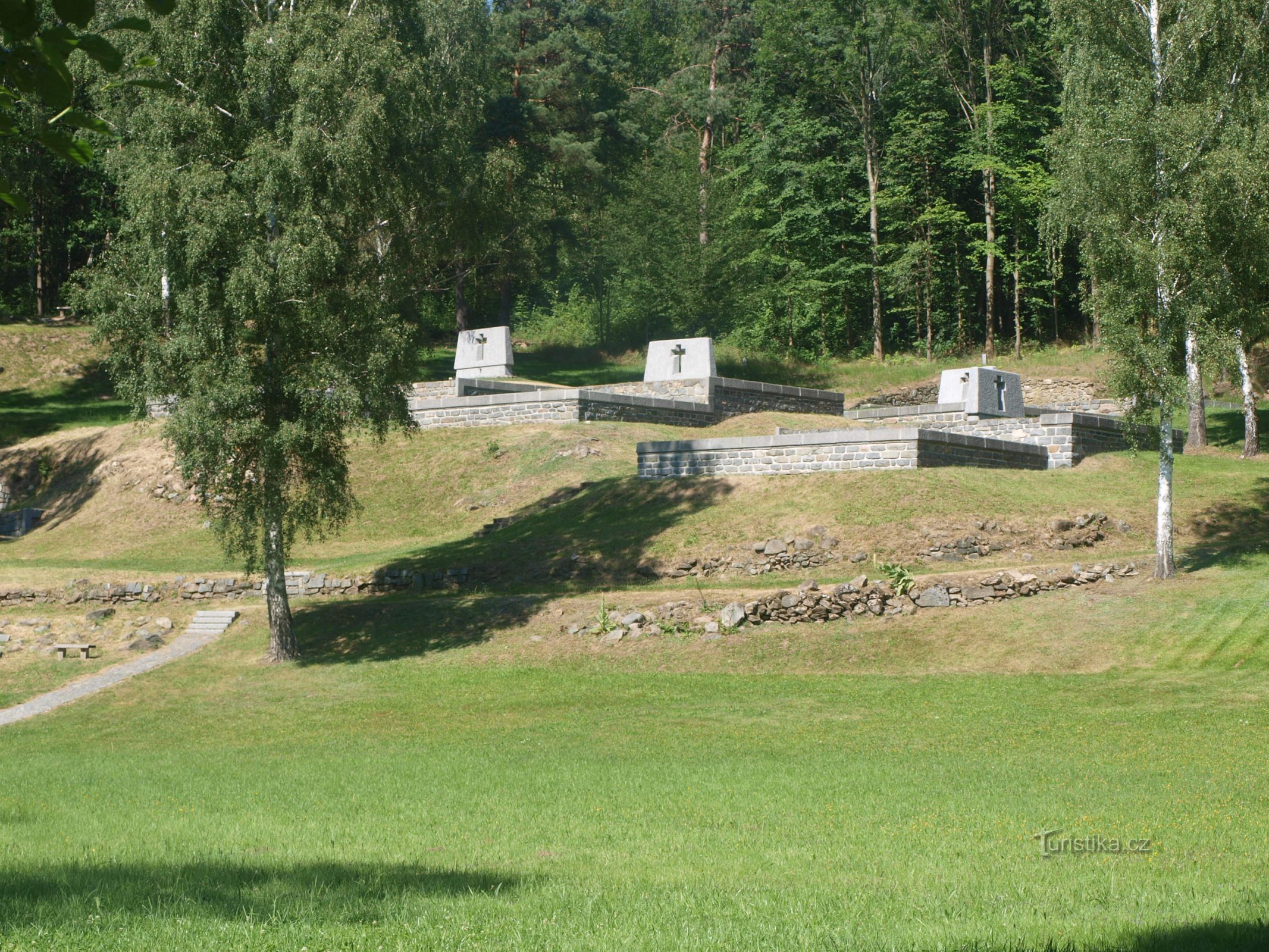 Ležáky-monument