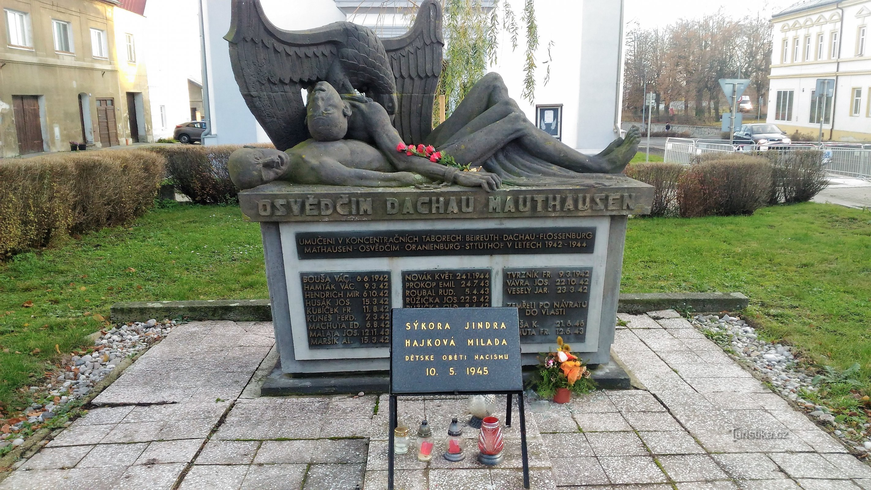 Monumento a las víctimas de los campos de concentración