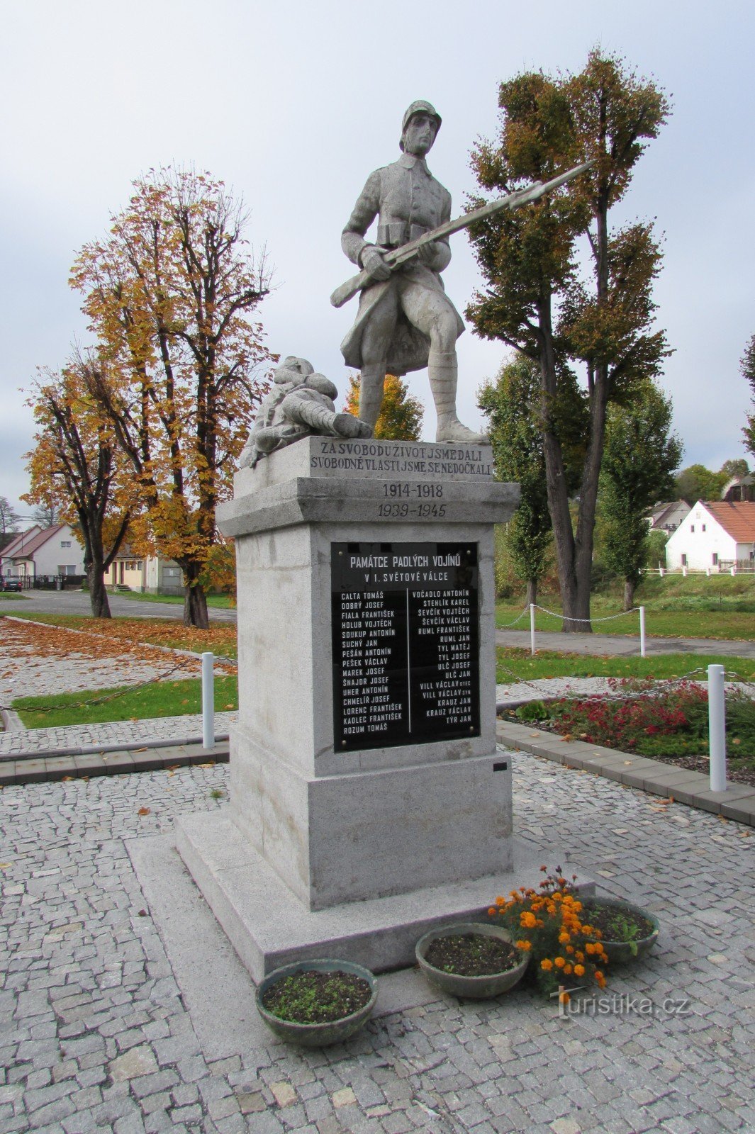 Denkmal für gefallene Helden