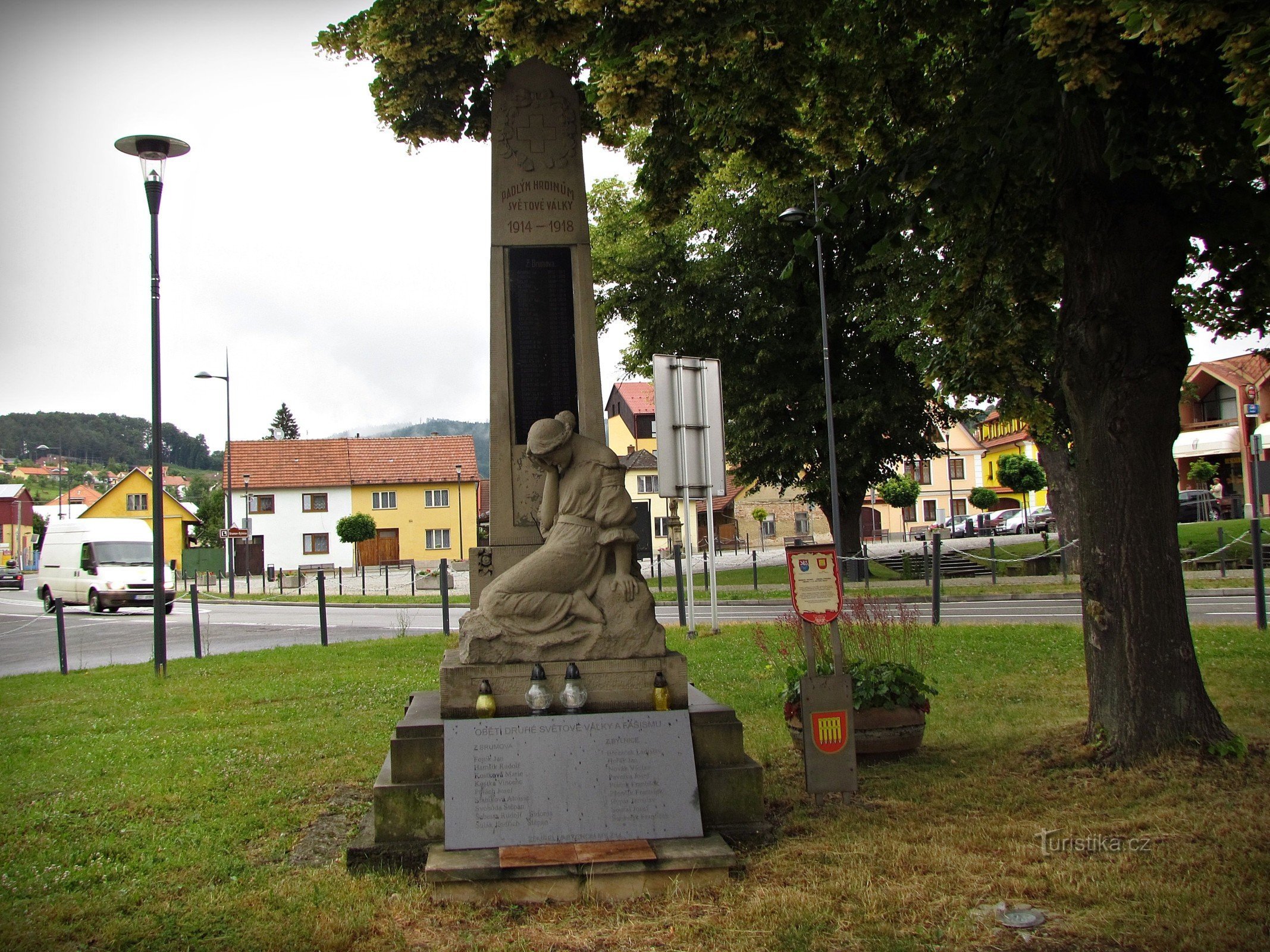 Memorialul celor căzuți la Brumov