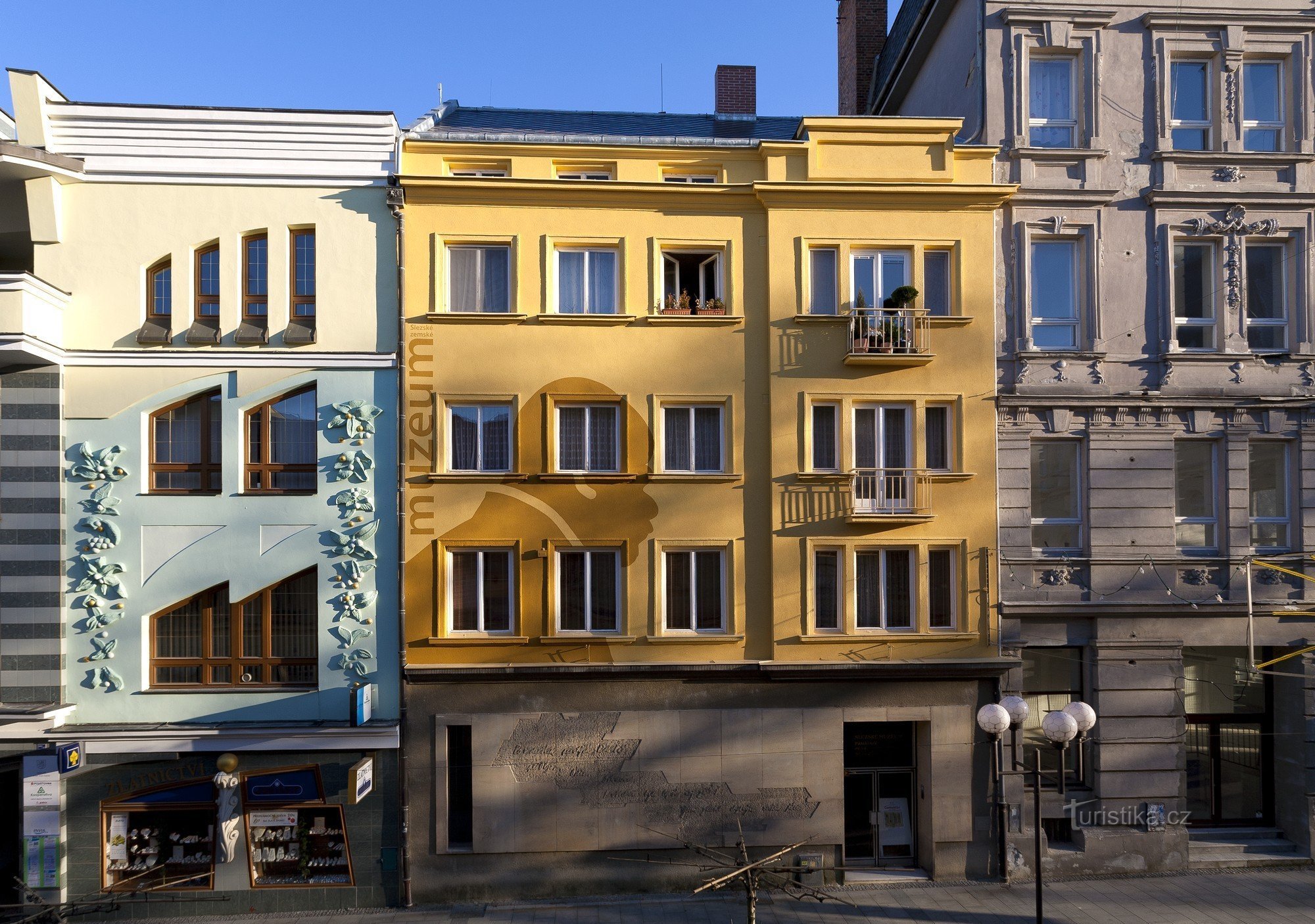 Pomnik Petra Bezruča - Śląskie Muzeum Regionalne