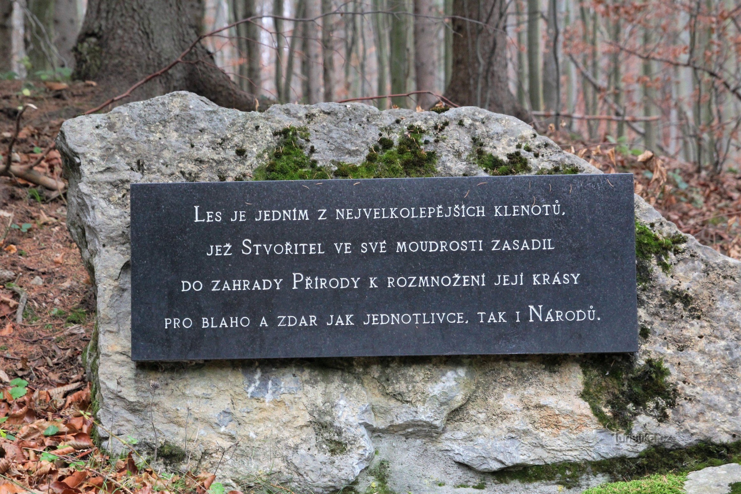 Monument to Rudolf Hashi