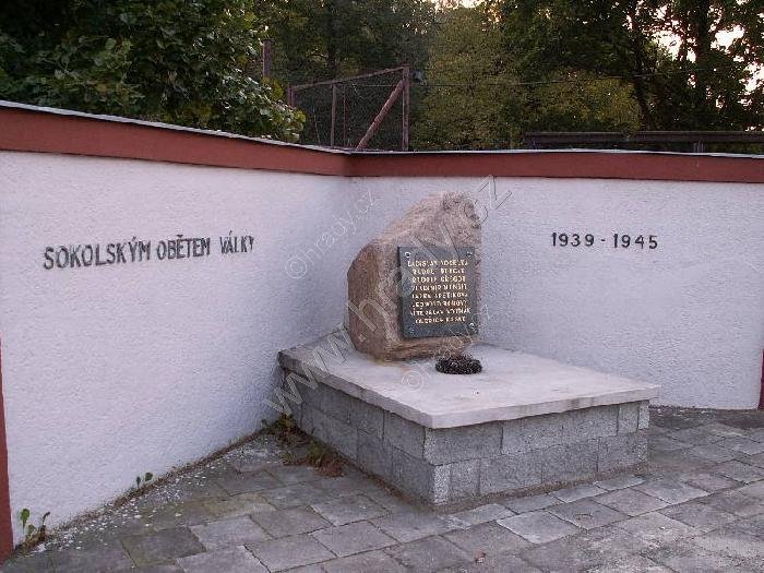 Památník sokolským obětem 2. světové války