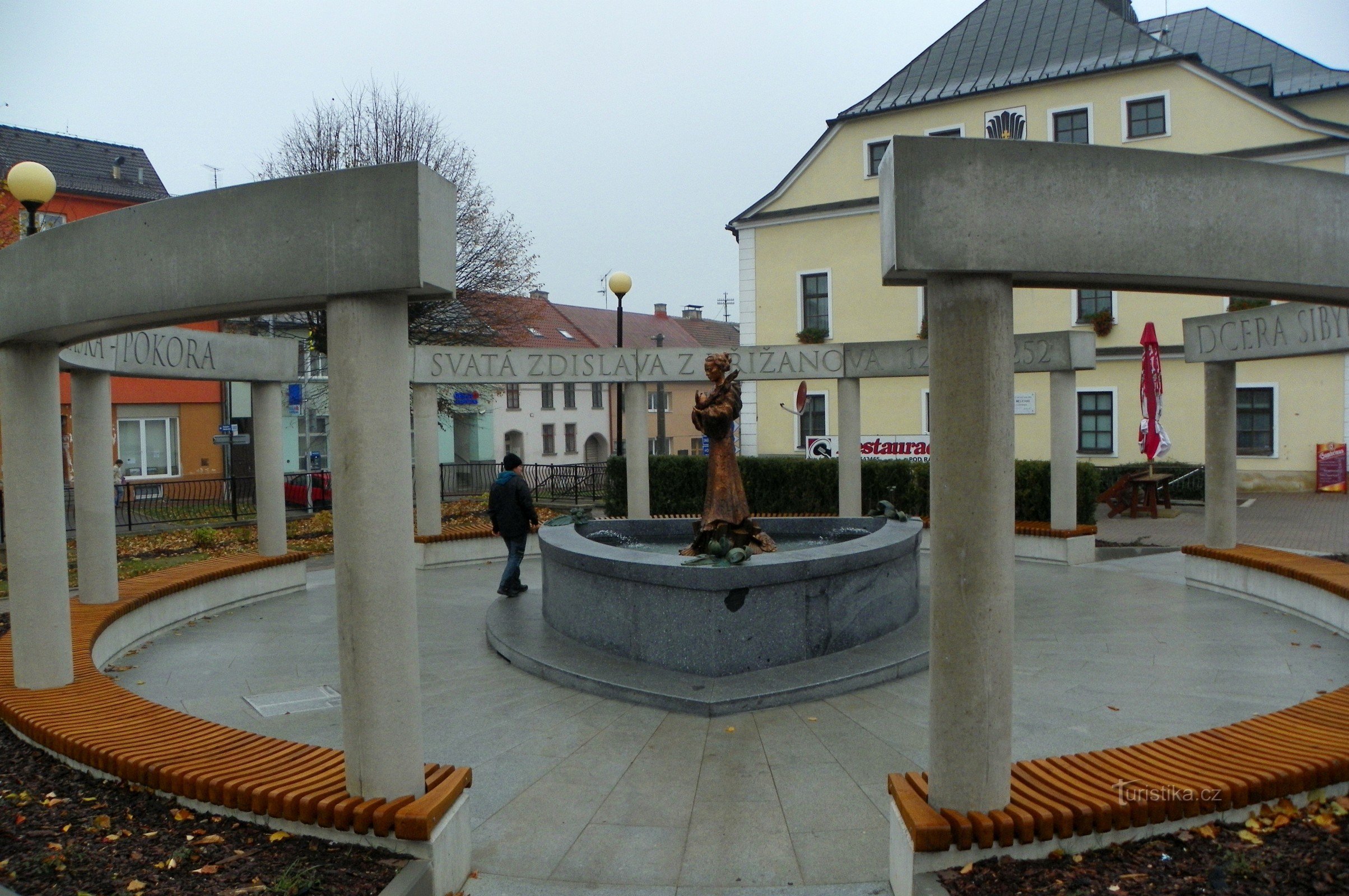 Monument voor St. Zdislava in Křižanov