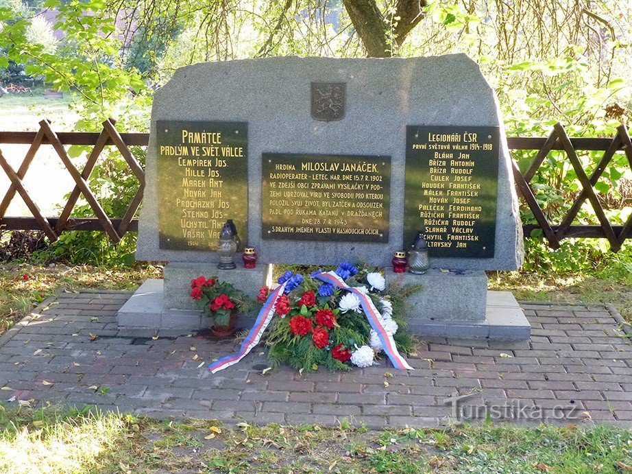 Monument in Podmoklany