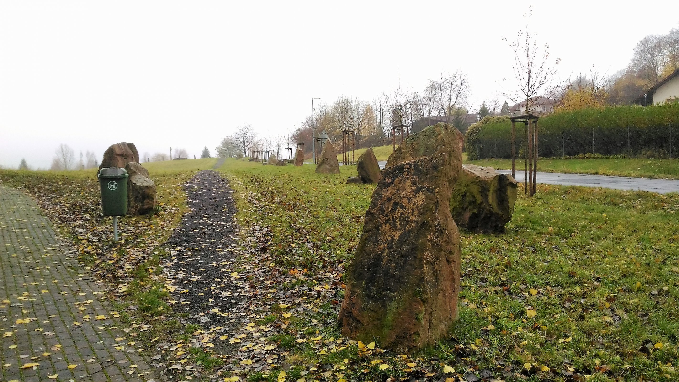 Pomnik nieistniejących wsi w Perštejn