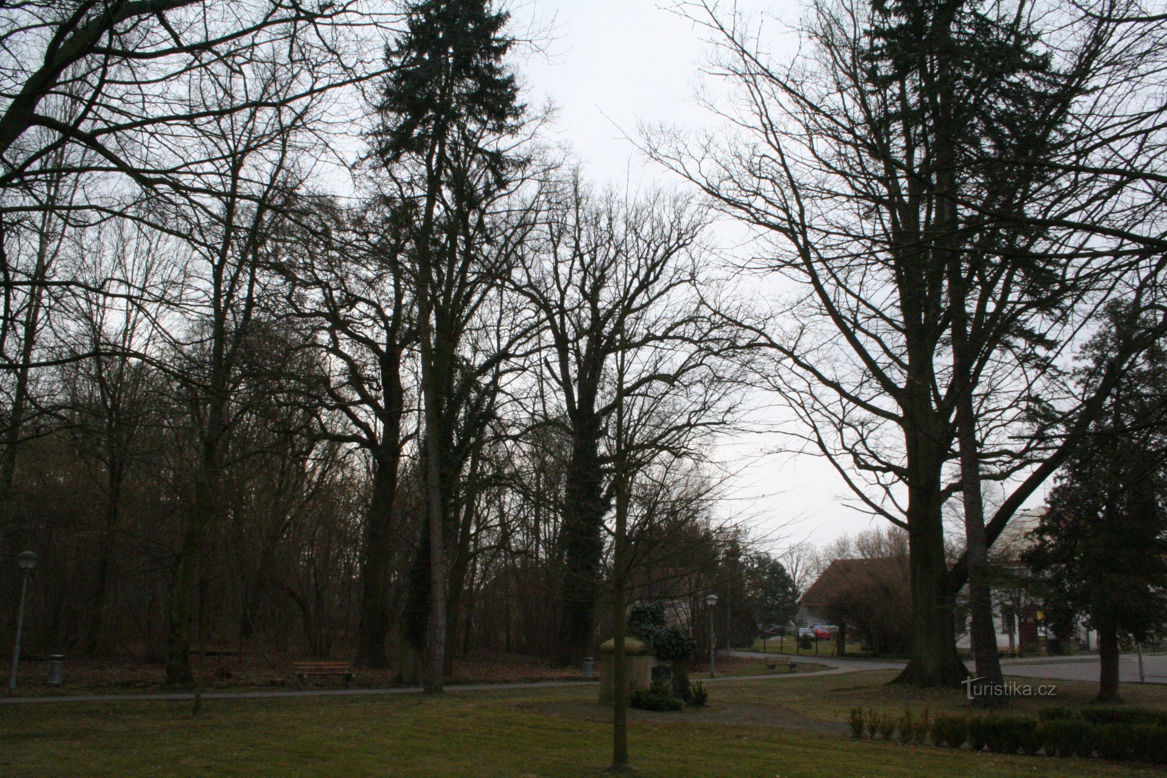 Memorial zomereik in Bělč