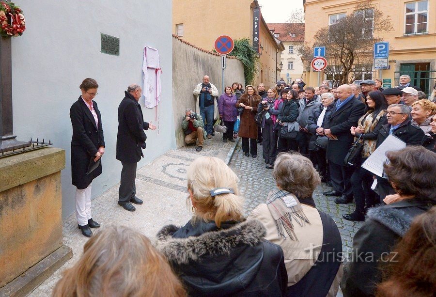 Placa comemorativa - Jan Blažej Santini Aichl - inauguração