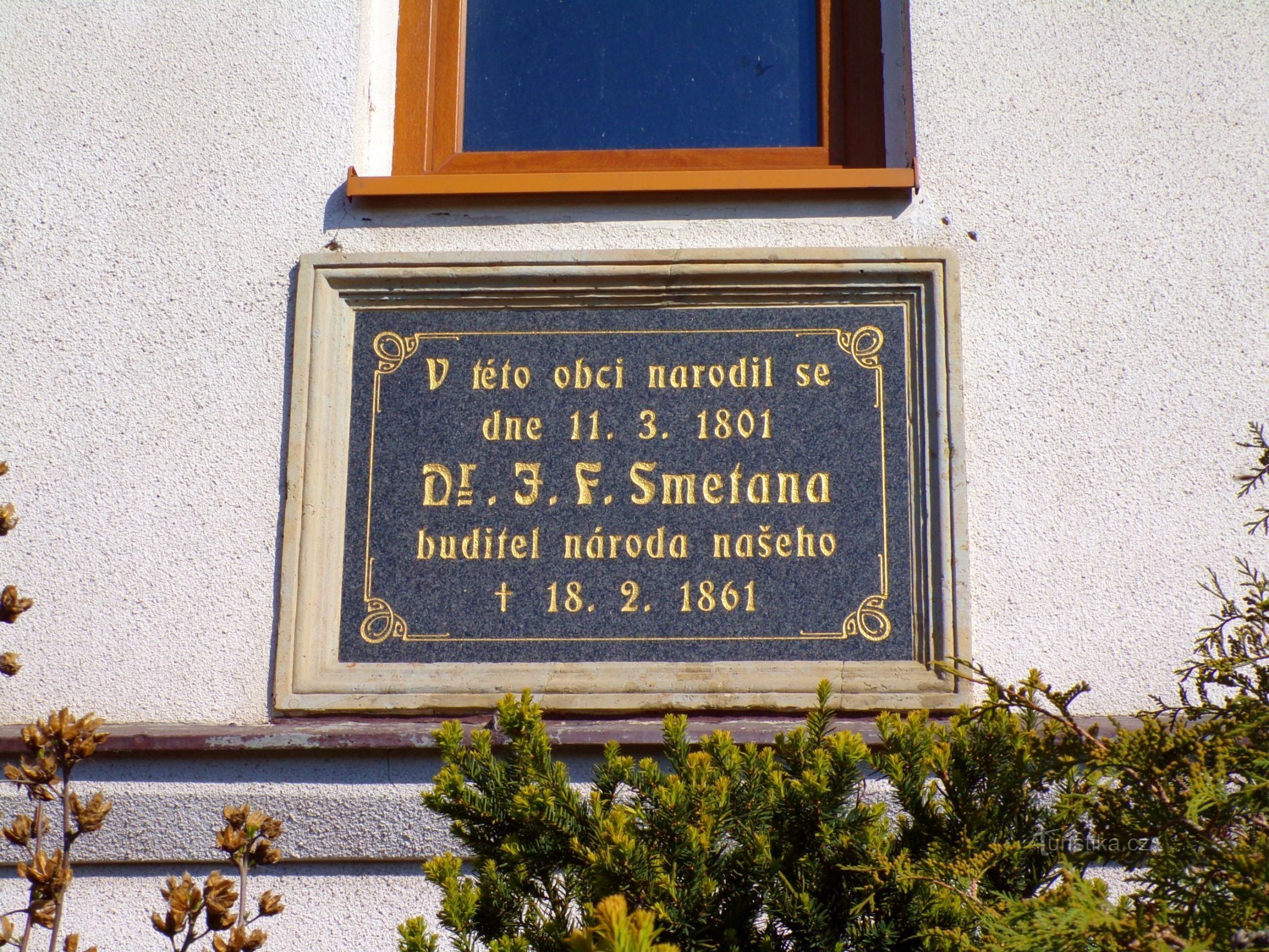 Pamětní deska Josefa Františka Smetany (Svinišťany, 8.5.2022)