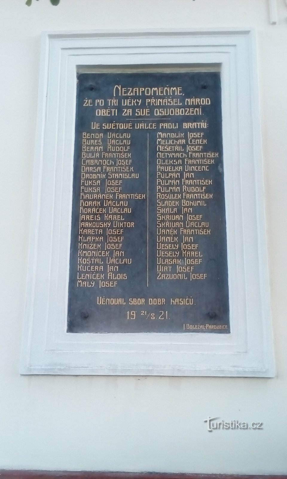 Memorial plaque to the victims of the World War in Rosice (Pardubice)