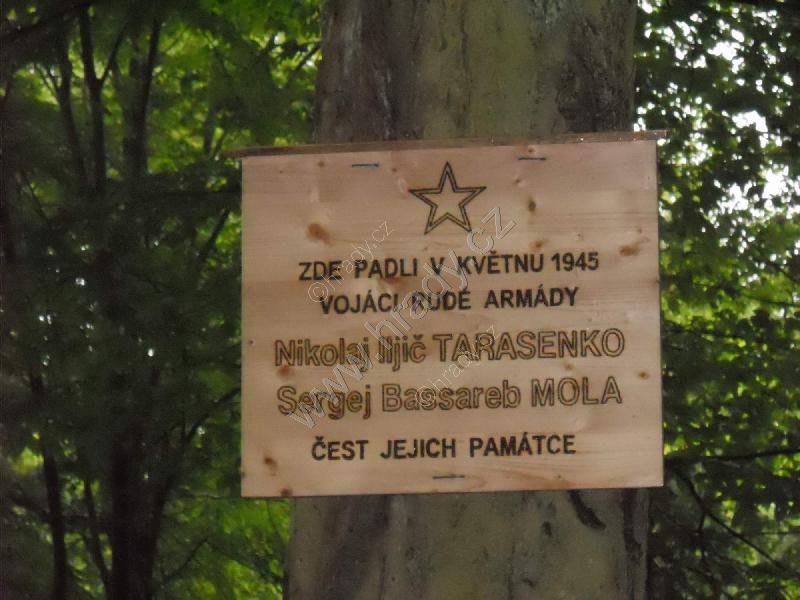 pamětní deska padlým rudoarmějcům