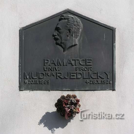 placa memorială a lui Rudolf Jedlička