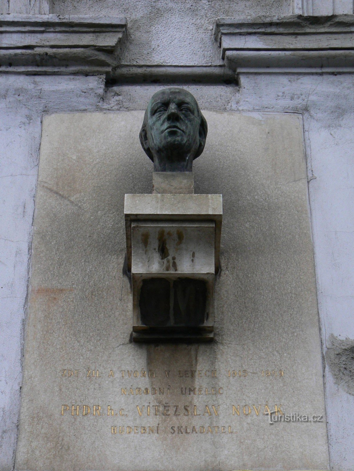 placa memorial Vítězslav Novák