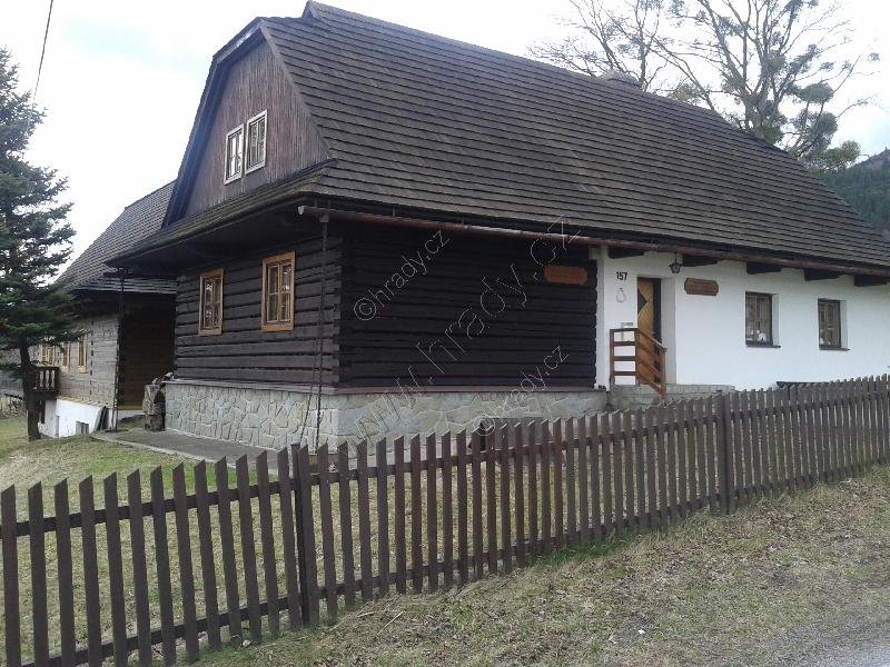 Pamětní síň bratří Strnadlů a Jana Knebla