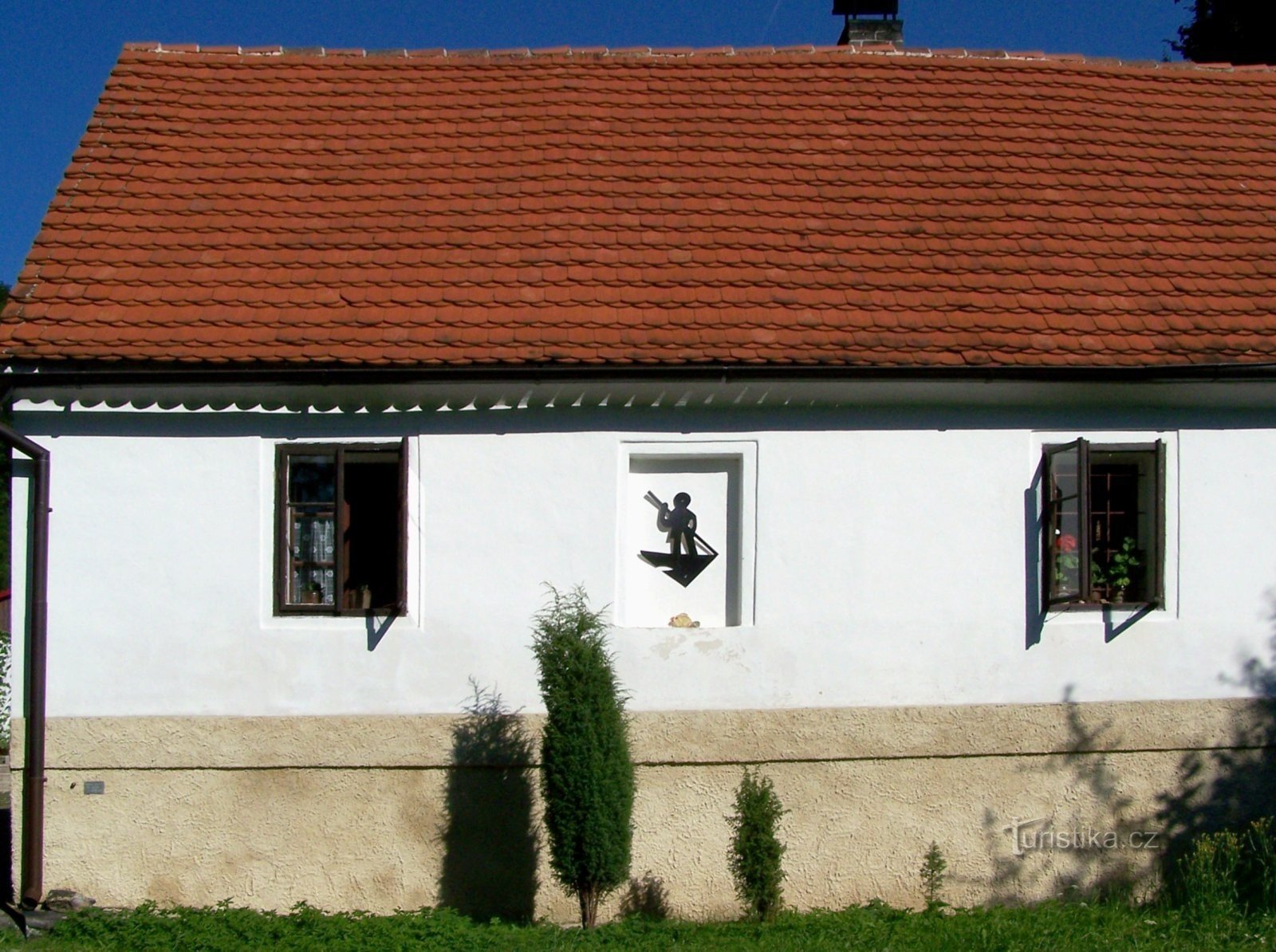 Ota Pavle Memorial Hall