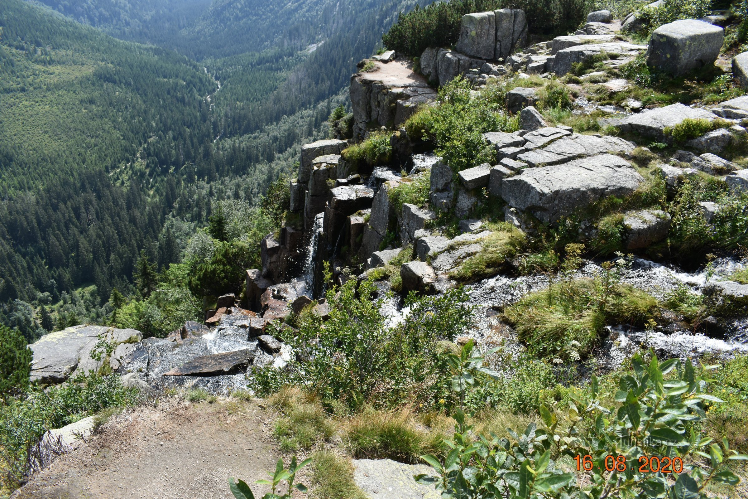 Cascade de Pančavský et Labský