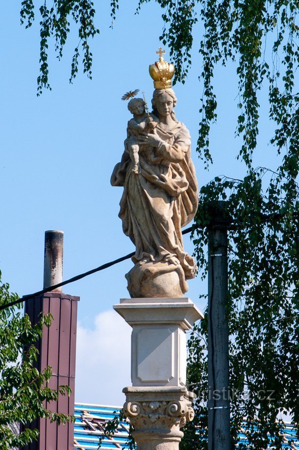 Virgen María victoriosa