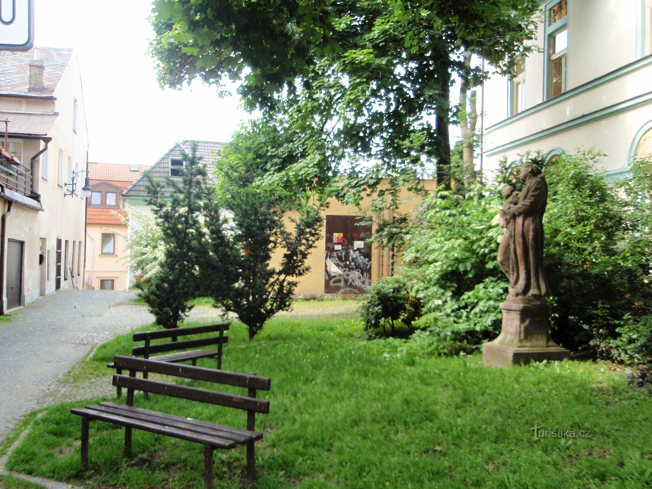 Parčík, l'ancien marché de la poterie