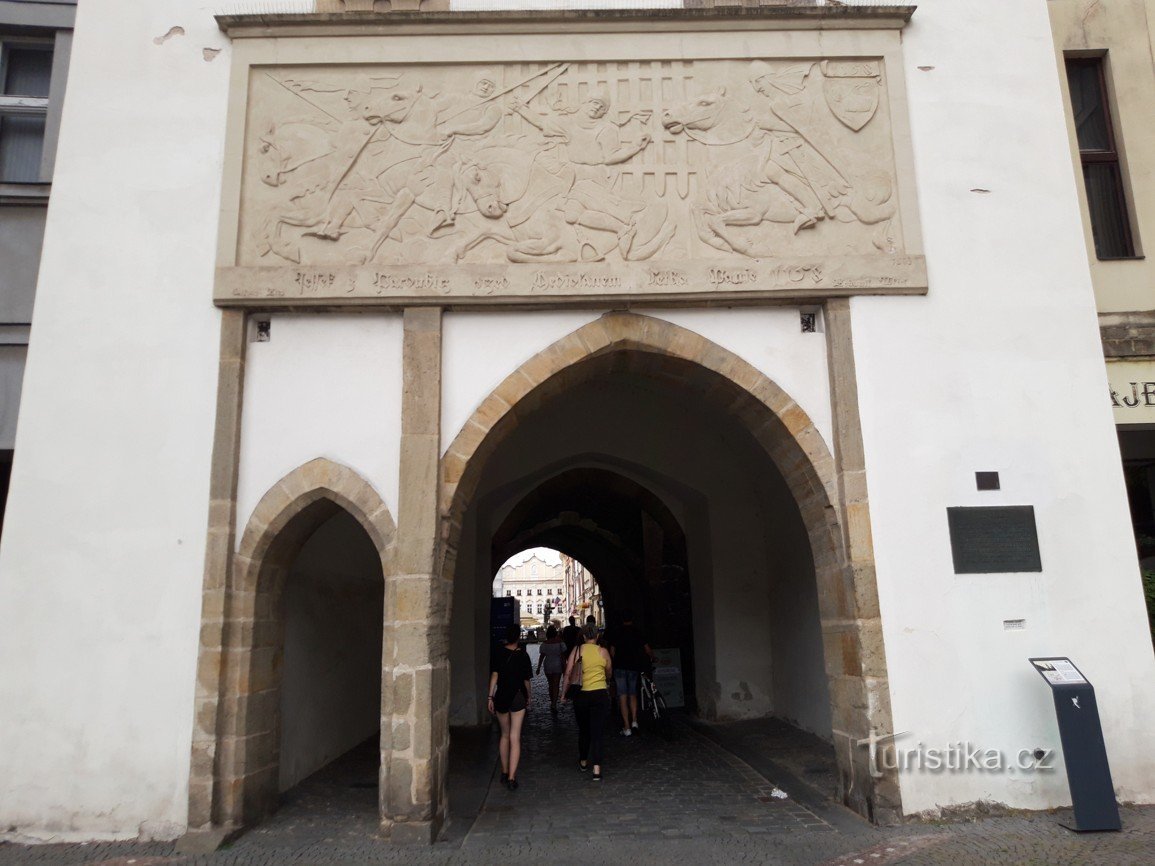 Pardubice et les portes de la ville