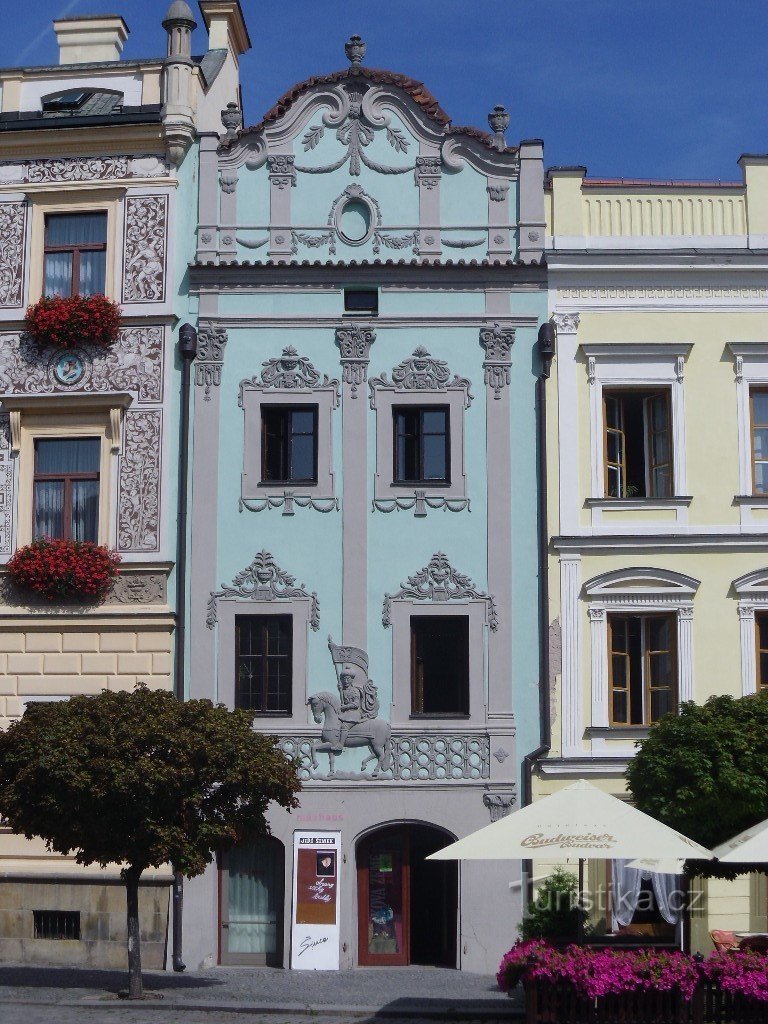 Pardubice - casa langa St. Wenceslas