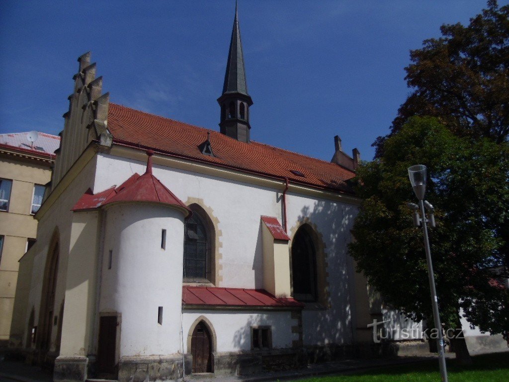 Pardubice - Kyrkan av Jungfru Marias bebådelse