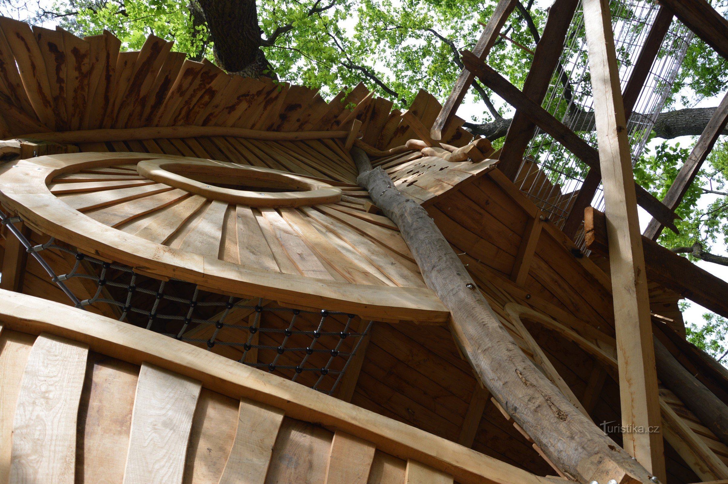 Der Mirakulum Park wird zu einer prächtigen Waldstadt heranwachsen