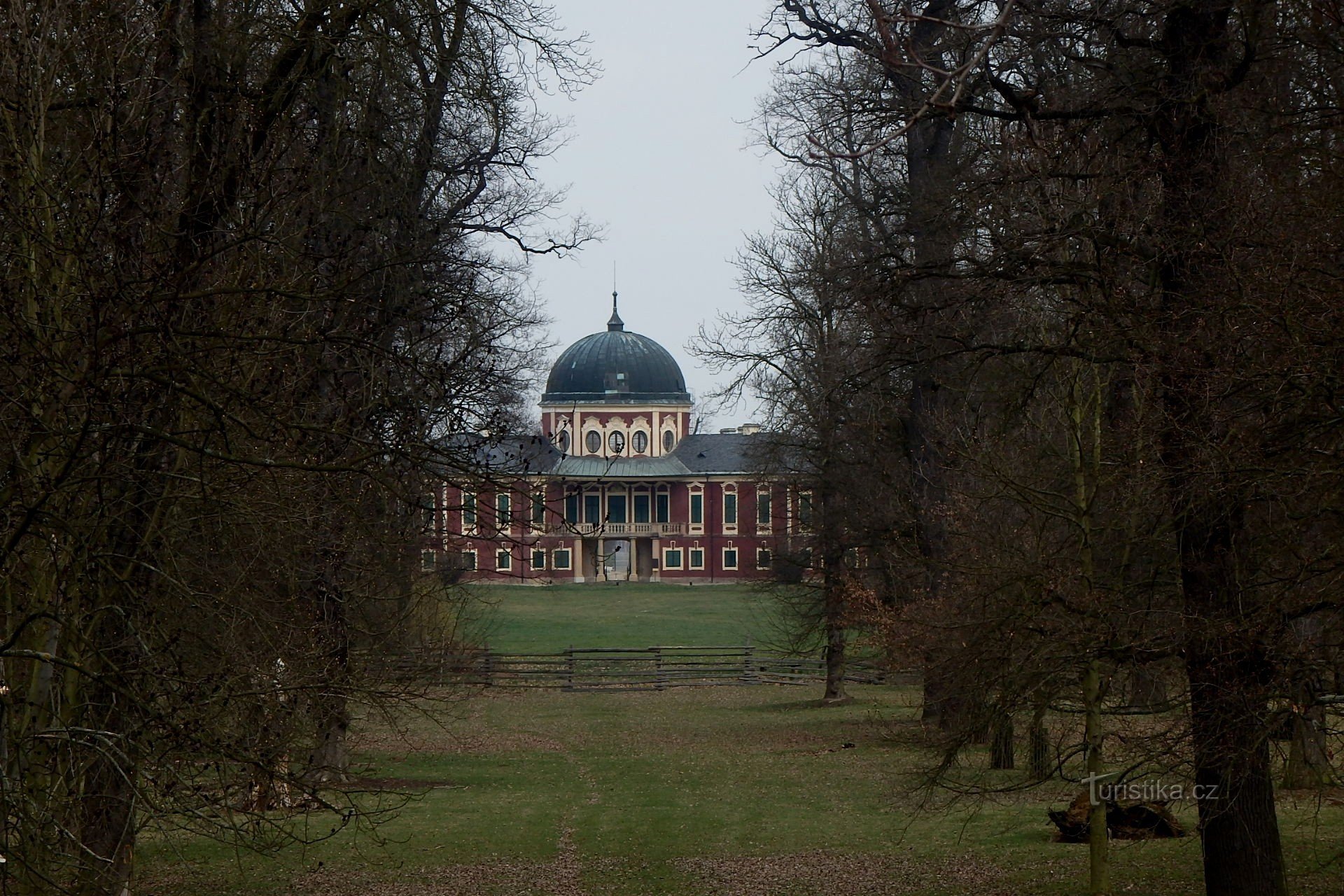 Park at Veltrusy Castle