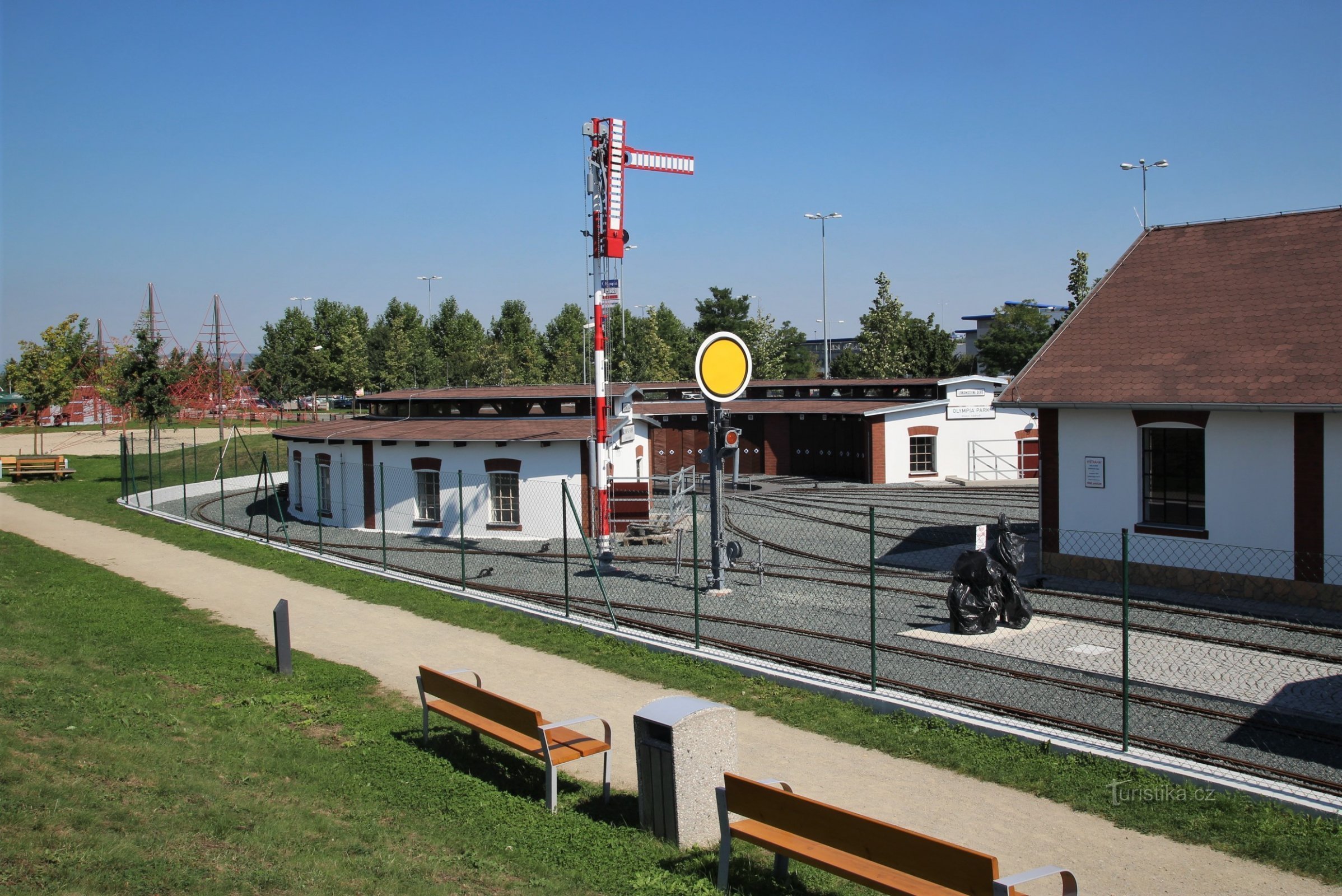 Park järnväg - järnvägsstation