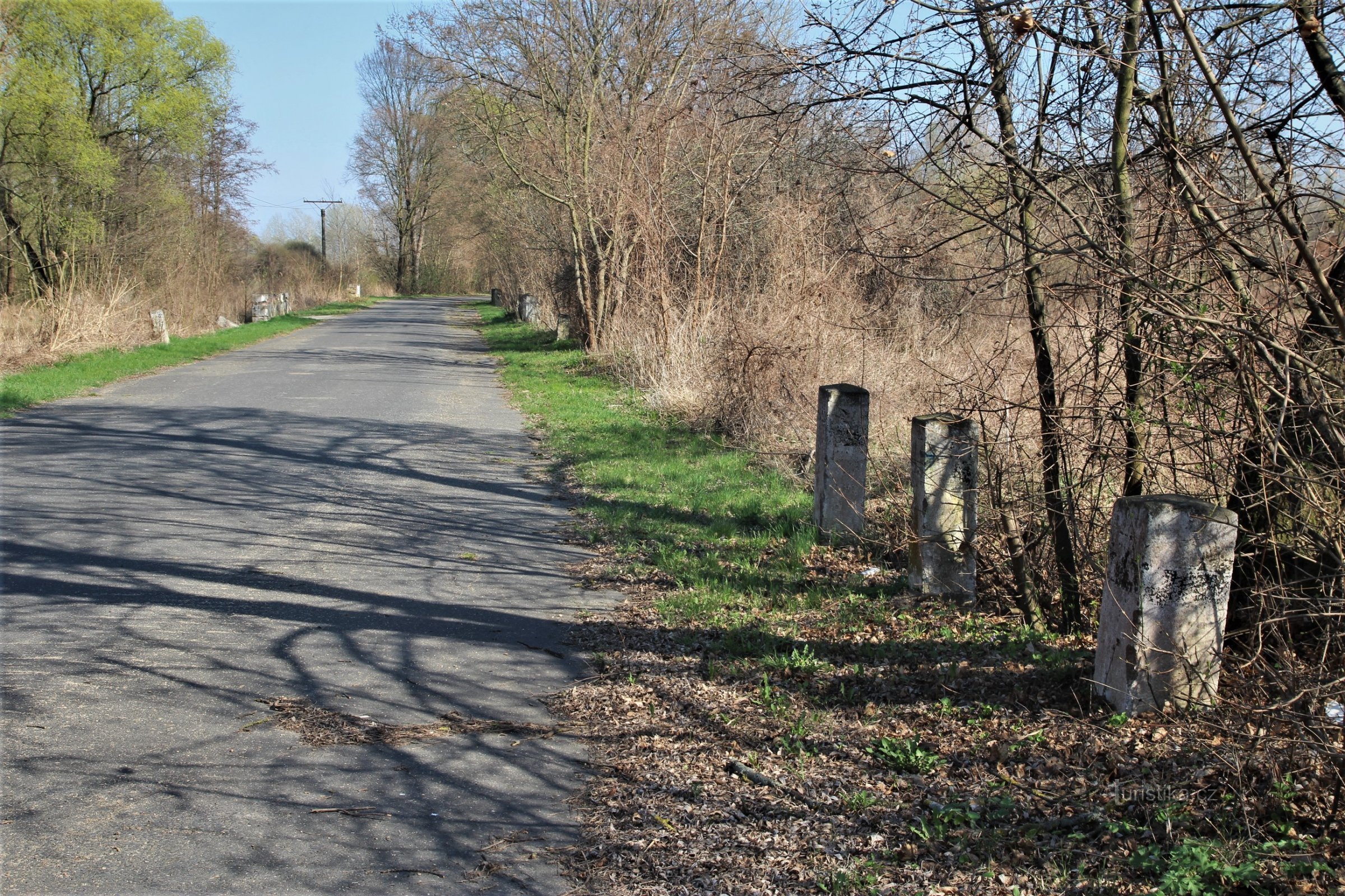 Pasohlávky - a antiga estrada imperial Brno - Mikulov