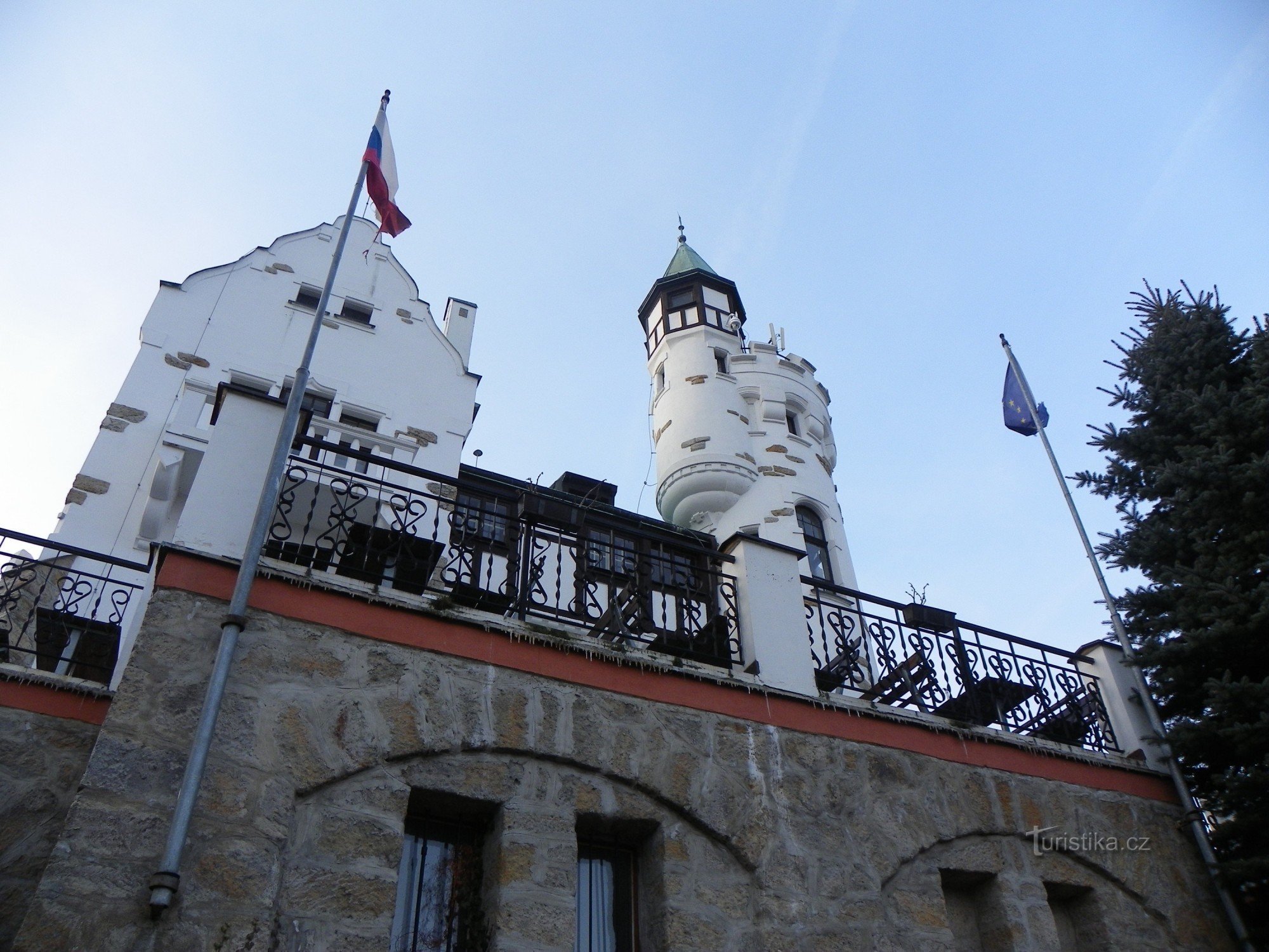 Mur de berger Děčín