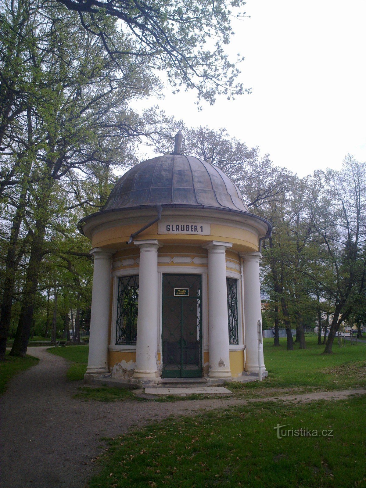 Pavilion de primăvară